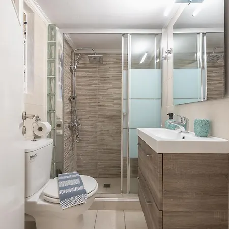 Erythros Boutique Suite By Cloudkeys Athens Exterior photo